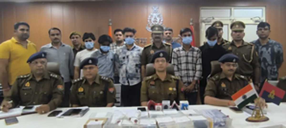 ग्रेटर नोएडा : चोरी की बाइक से मोबाइल और चेन स्नेचिंग करने वाले पांच गिरफ्तार